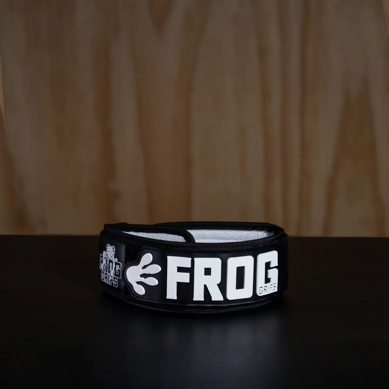 Frog Lifting Belt (Green/Pink/White/Black)